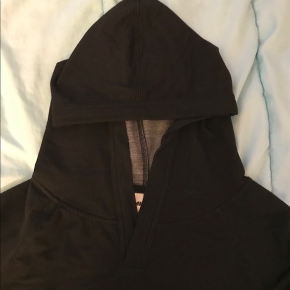 Athletic wear set - Picture 3 of 6